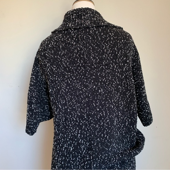 Coldwater Creek Short Sleeve Black White Knit Cardigan Sweater Size Medium 10-12 - Picture 2 of 12